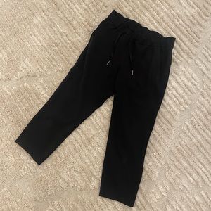 Lululemon On the Fly Pants - Black